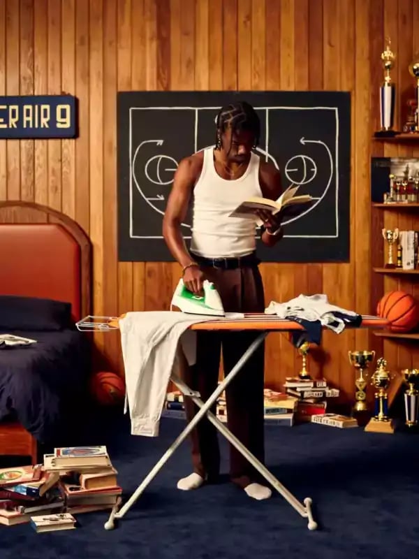 Loading the media file...