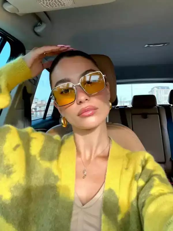 Loading the media file...