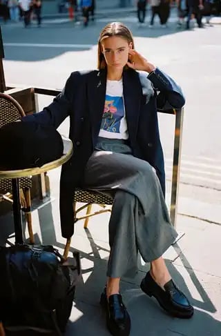 Loading the media file...