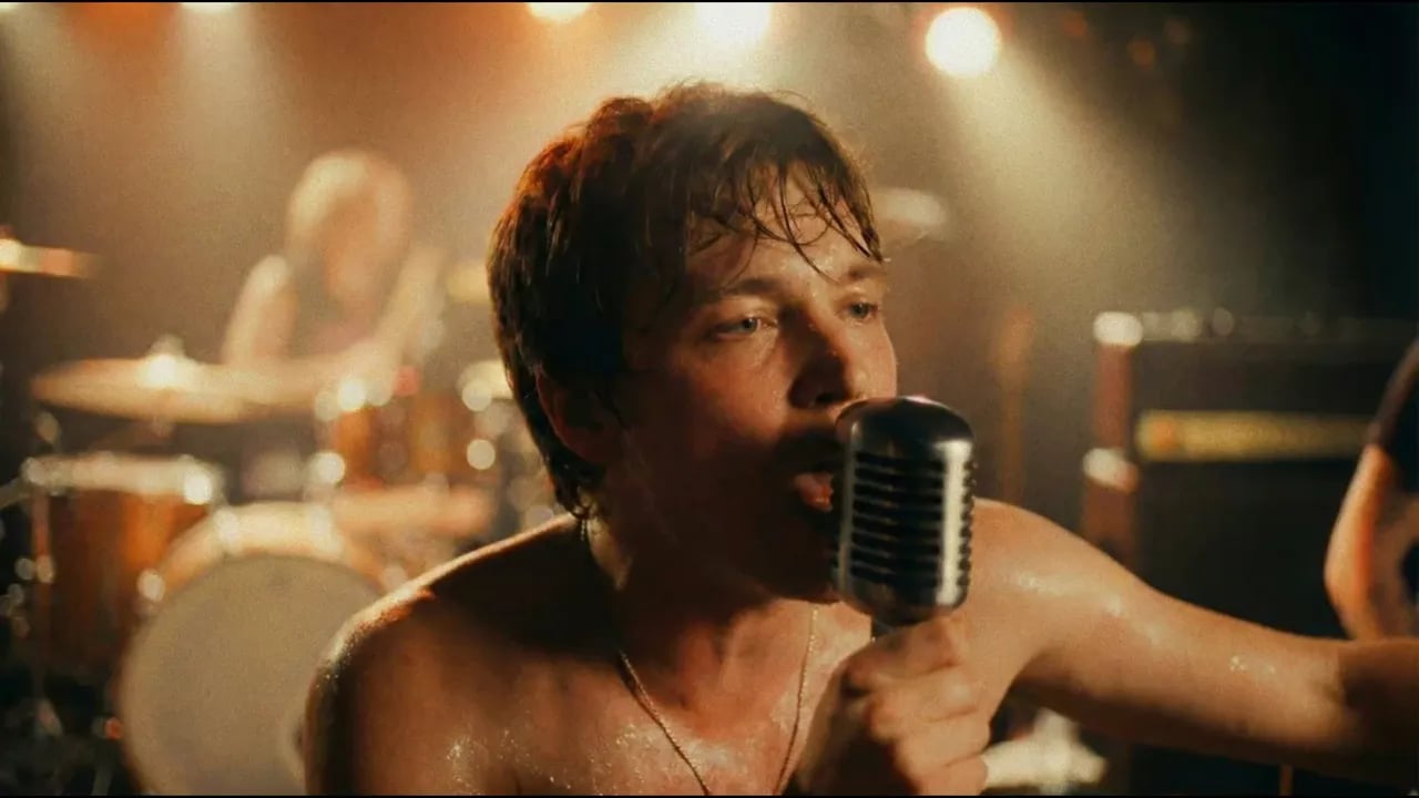 Loading the media file...